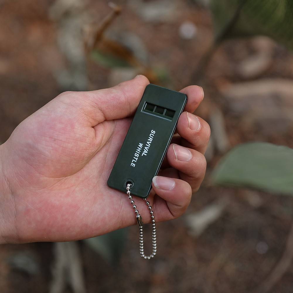 Three -band outdoor Seeking Human Emergency Specs High -frequency emergency whistle hiking treble high -tech trebled earthquake disaster relief whistle