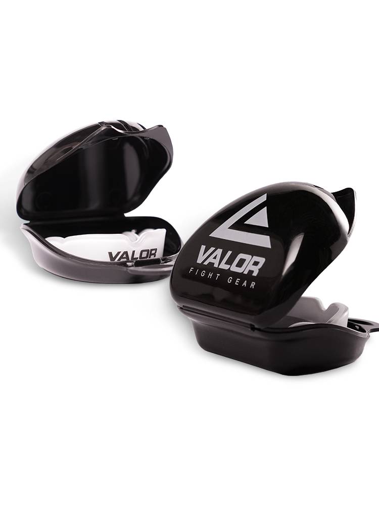 Boxing tooth protective tooth set men's basketball combat fighting braces and label scattering aggressive children's taekwondo braces