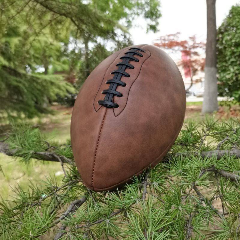 Standard No. 9 No -bid US -style retro football setting gifts can also be trained to use