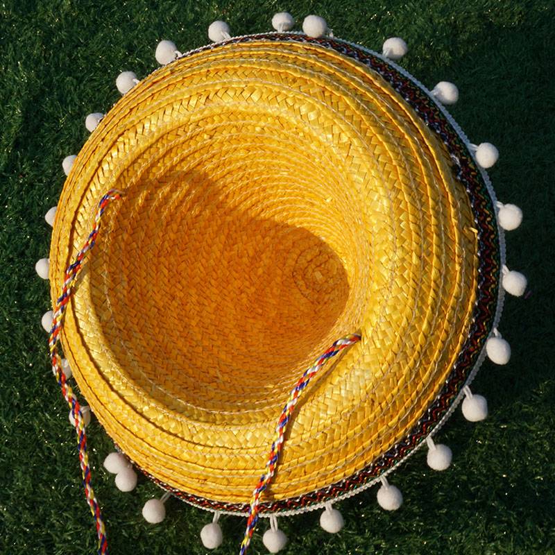 Children's performance props Mexican grass hat adult parent -child Halloween party color white ball high top roll hat
