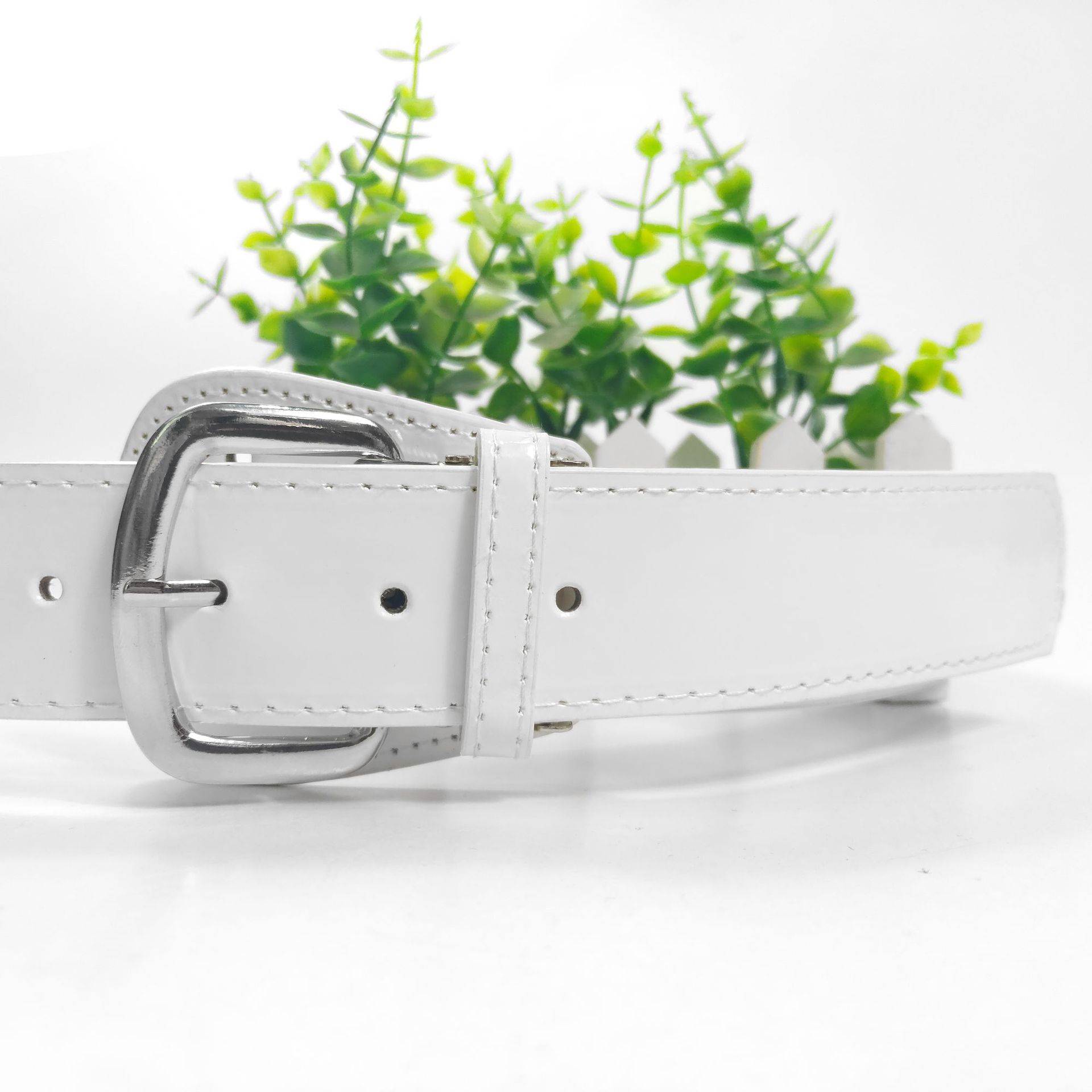 White silver buckle mirror