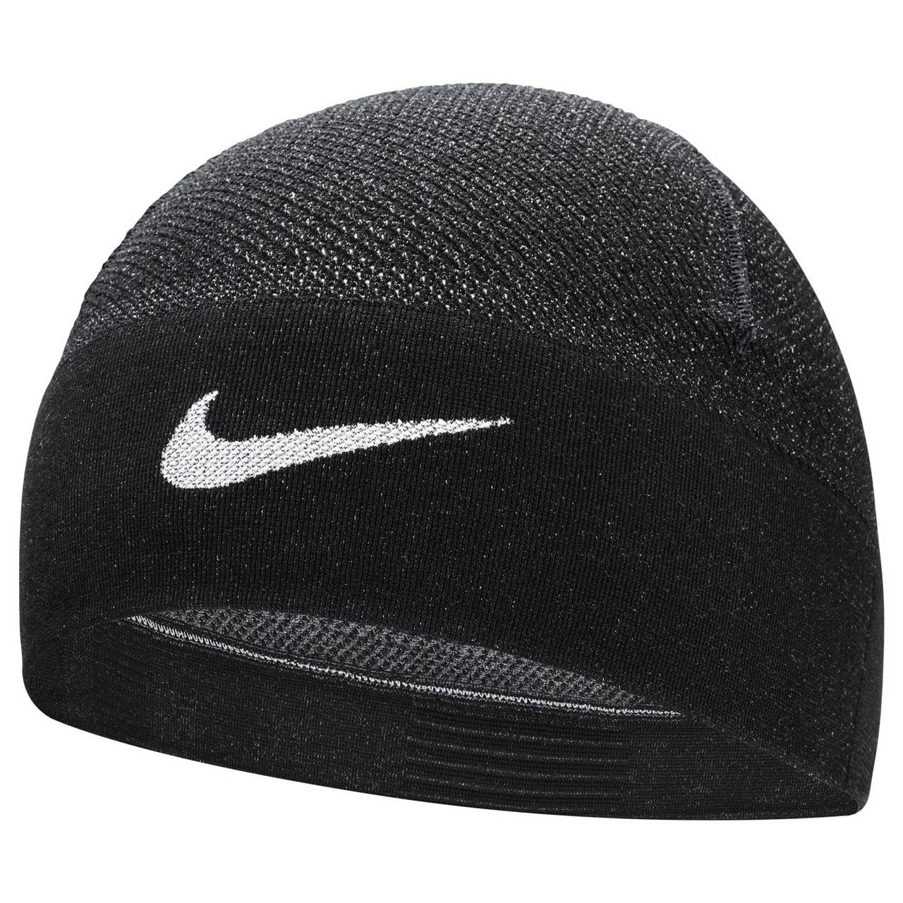 Knitted black anthick hat