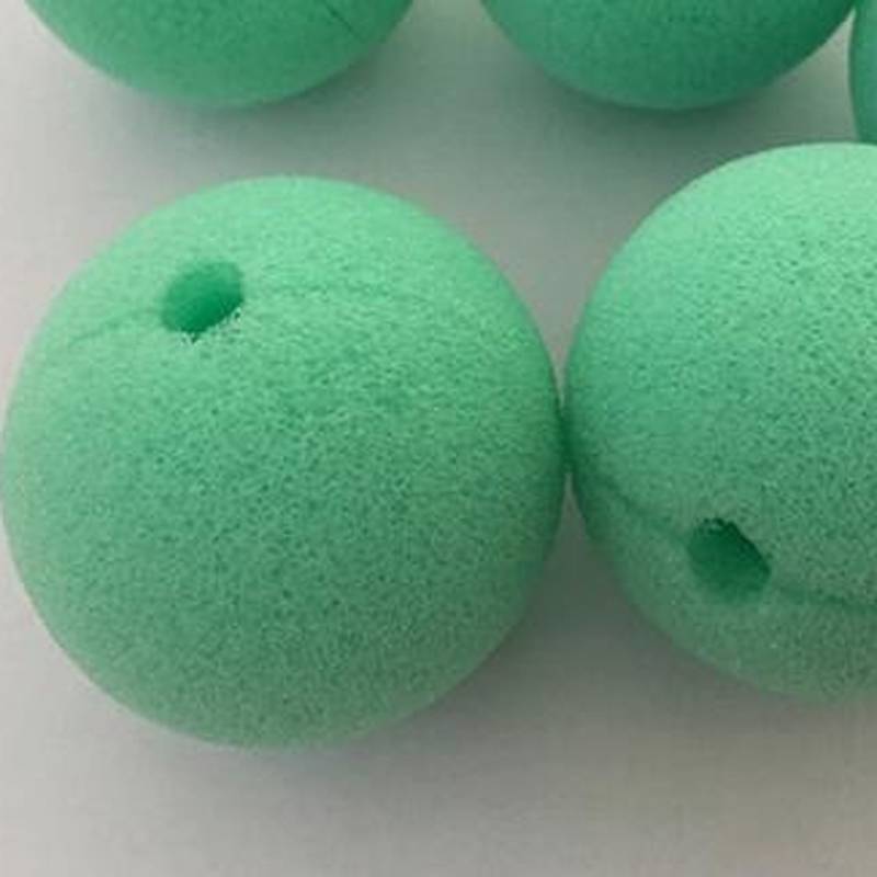 Green clown nose 1