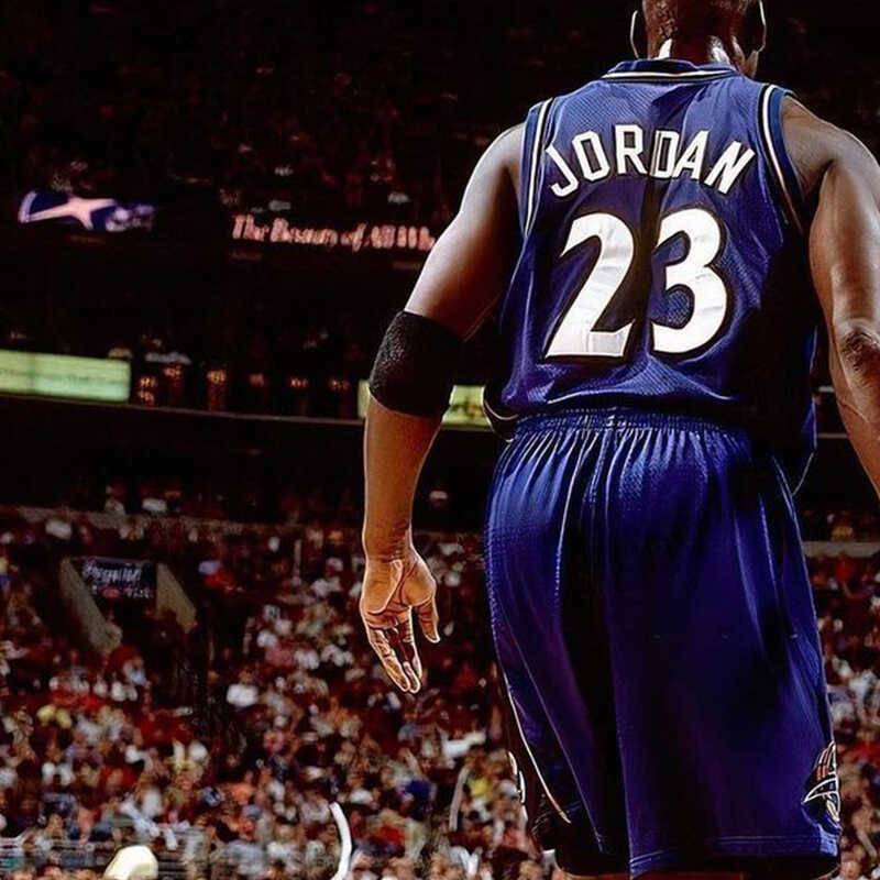 Black arms for elbows, short-sweet wrists, ball-players, and wide-slept cotton