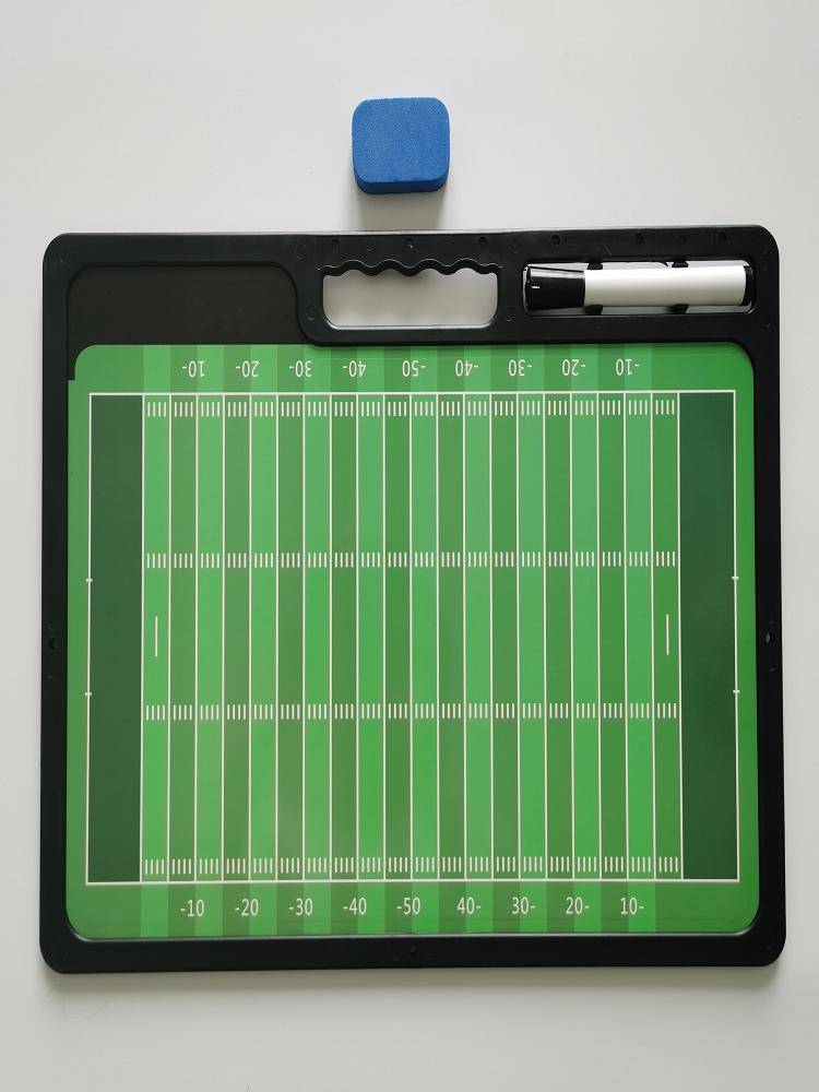 The two coach referees of American -style football tactical boards are equipped with high -quality water -based pen training