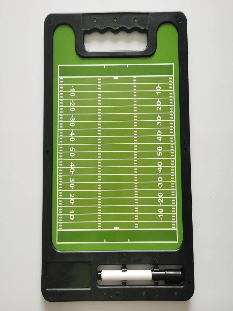 The two coach referees of American -style football tactical boards are equipped with high -quality water -based pen training