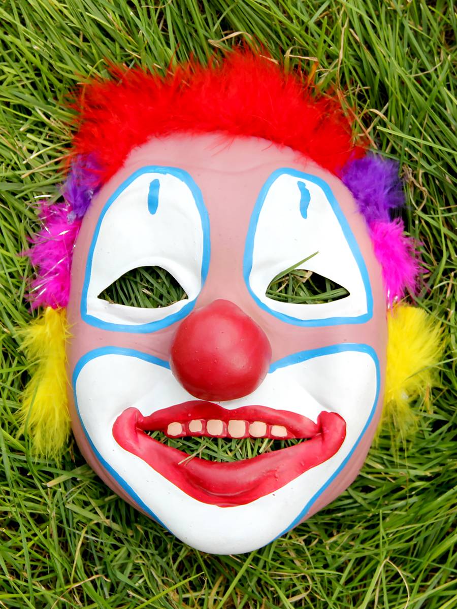 Clown props performed party props, coop for seal, cotton plastic red nose, clown oil color mask color explosion