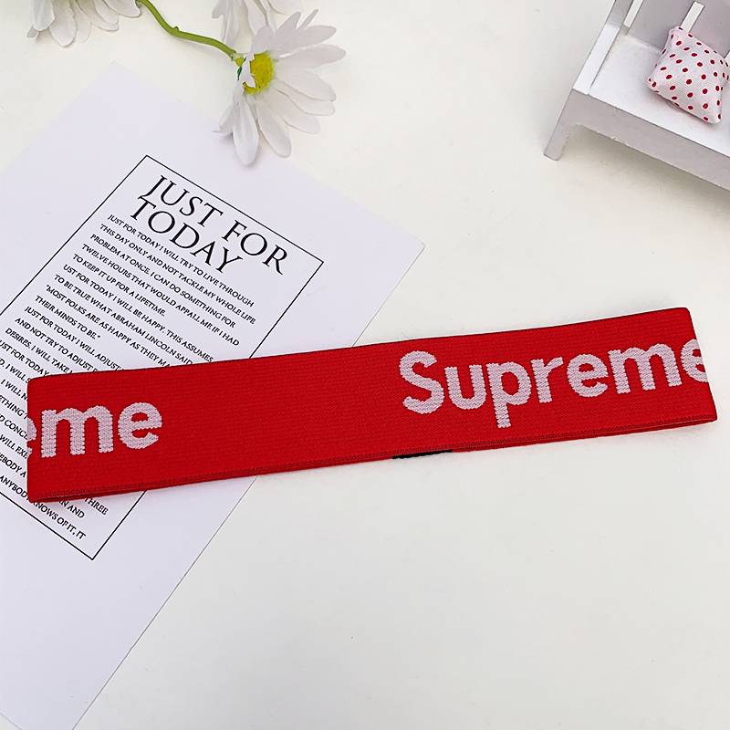 9#Supreme letter