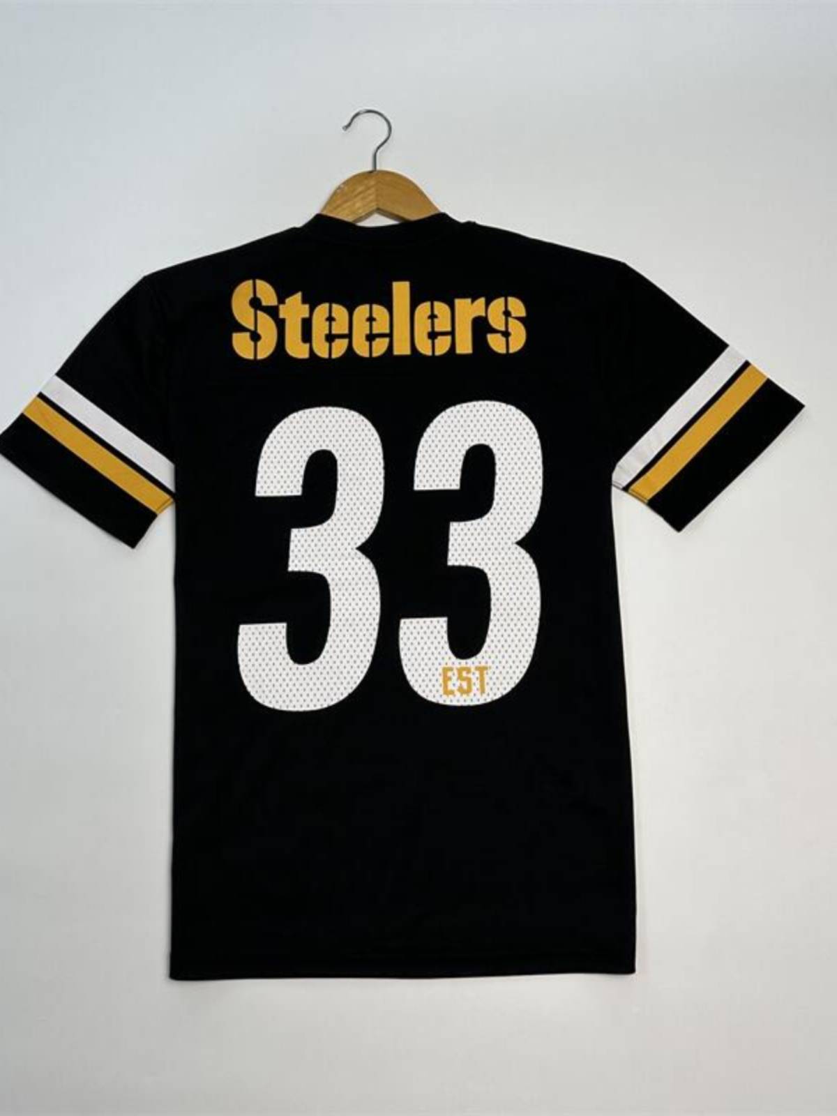 Broken code processing American football V -neck speed dry mesh, short -sleeved T -shirt, front and rear gum printing large size loose short T