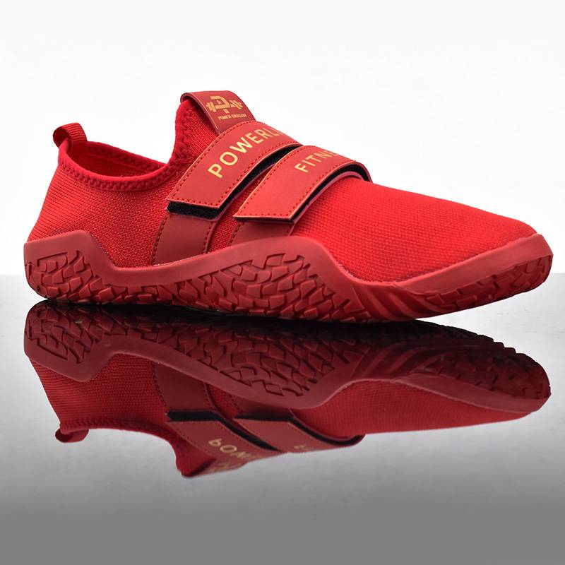 The shoes are large, it is recommended to buy a small one size