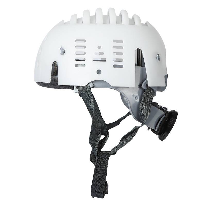Scrambling caps with plastic headbrush caps to protect the hull-shell cysts with the back of the skull