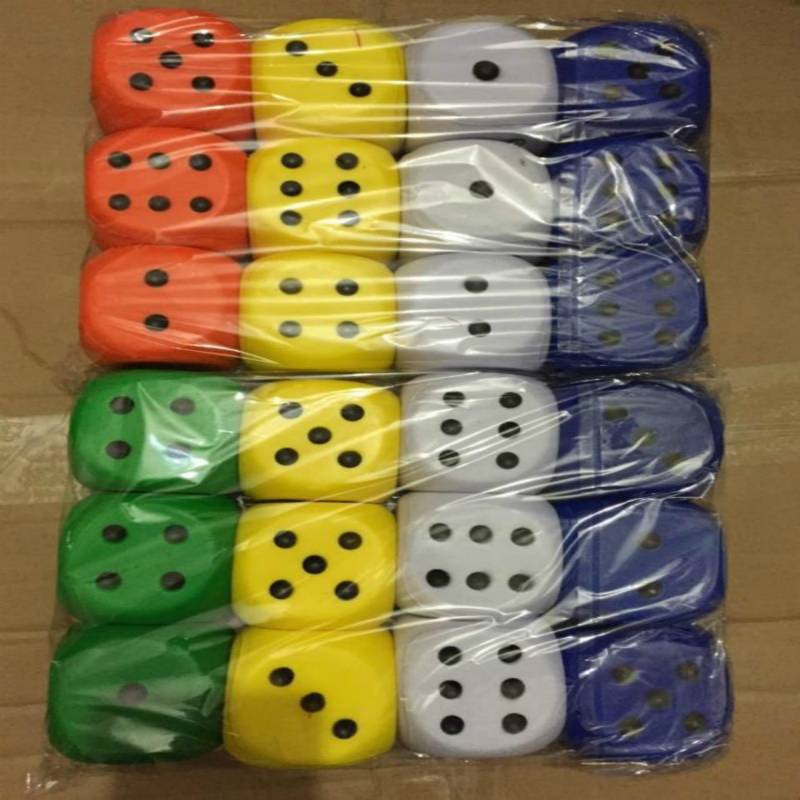 Children's toy simulation modeling rugby dice loves to decompress the medical rehabilitation exercise wrist grip ball