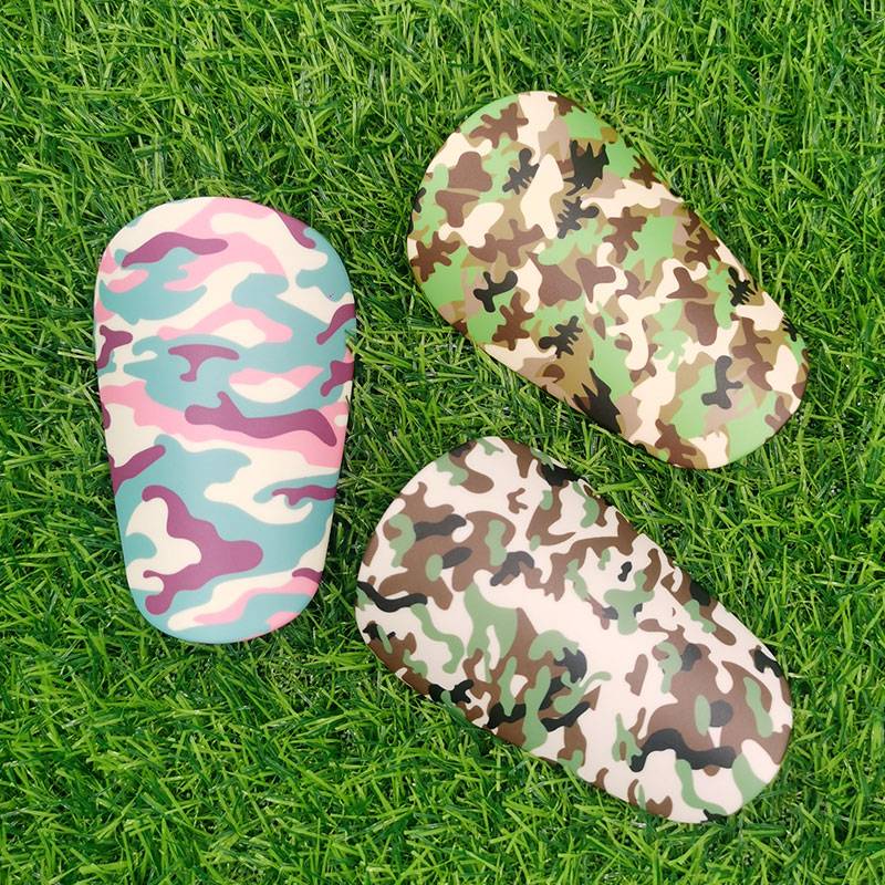 Let's draw a professional DIY football leg protection board custom MINI mini small board ultra -light medium -sized master board