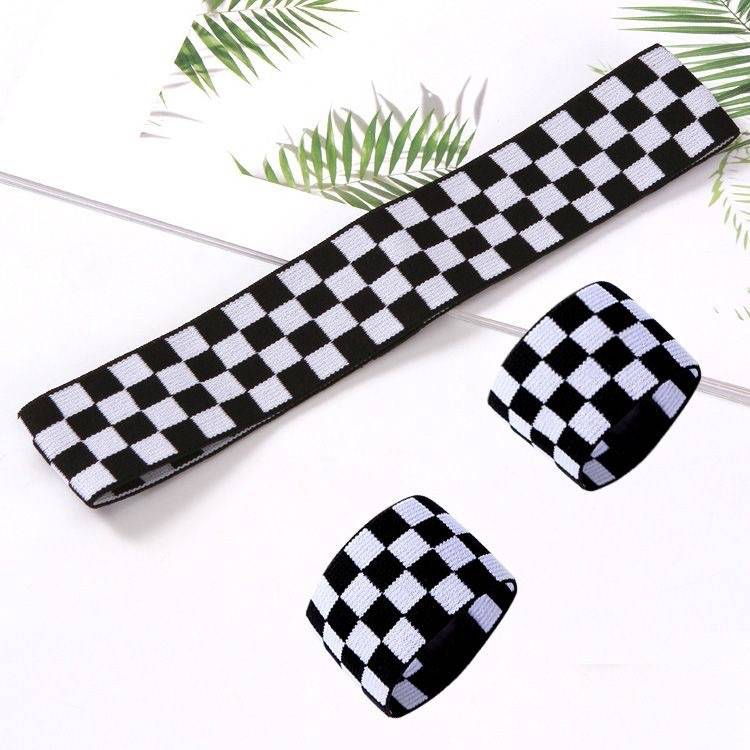 Black and white grid (headband + wrist care)