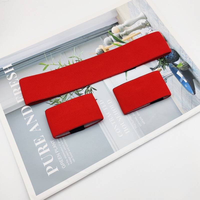 Pure red (headband + wrist care)