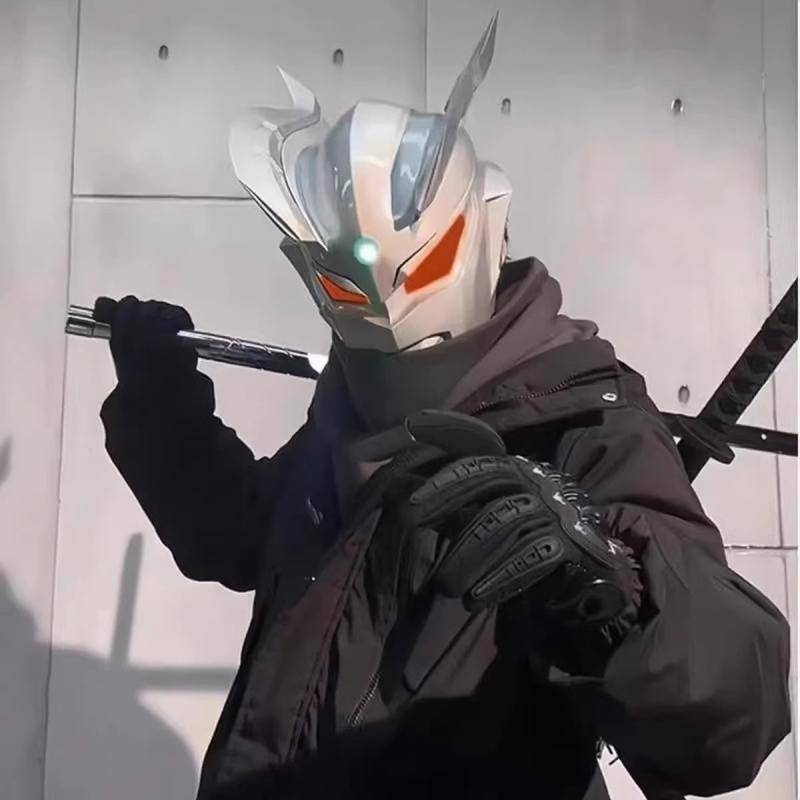 the cero ottman helmet cos can wear a superman masked dart and a hood with glowing children