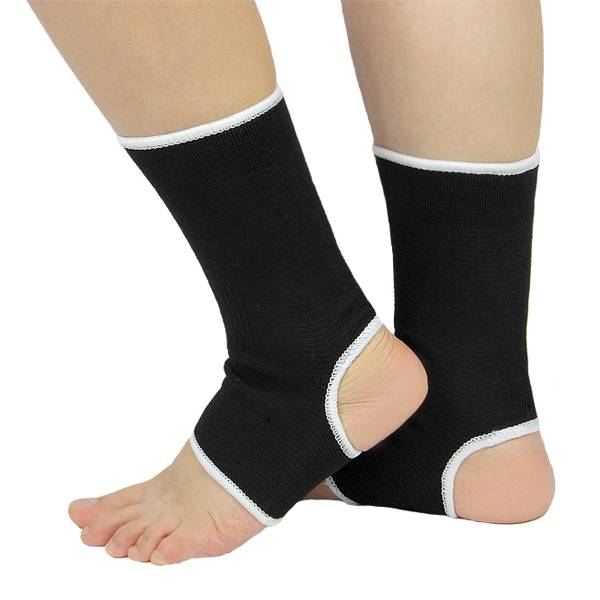 Basketball basketball for elbow protection and ankle for wrist protection for both men and women