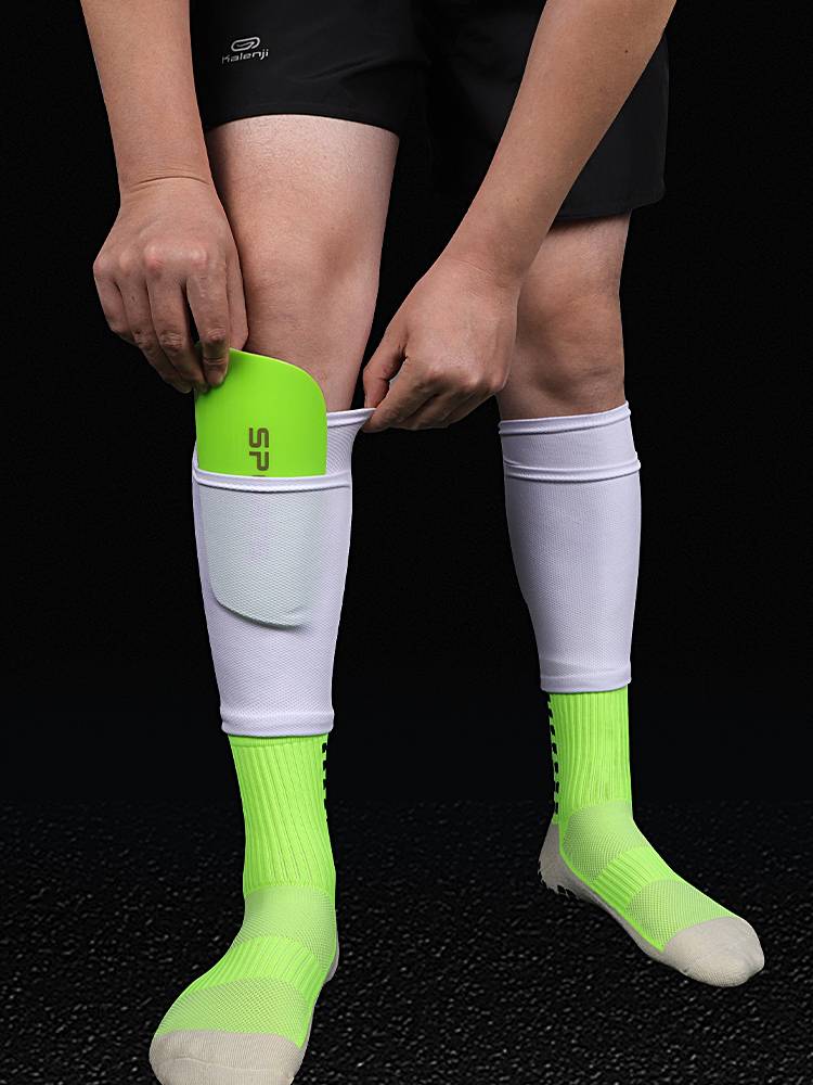 Football leg-protected stockings, leg-protected slabs and leg-protected professional protective gears for children and adults, skating socks