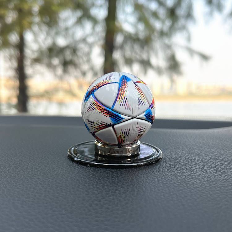 Small football ornament 2022 World Cup (Messi base)