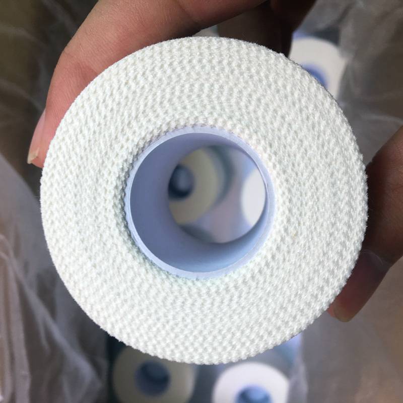 Sports tape, bandages, white patches, all-tamper, duct tape, bouquets, volleyball fingers, various specifications