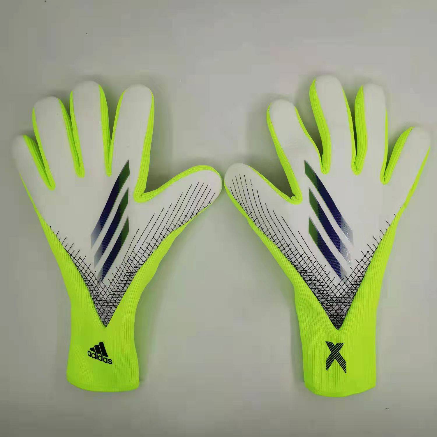 New goalkeeper football glove competition training wear -resistant men's professional ultra -stick goalkeeper goalkeeper equipment