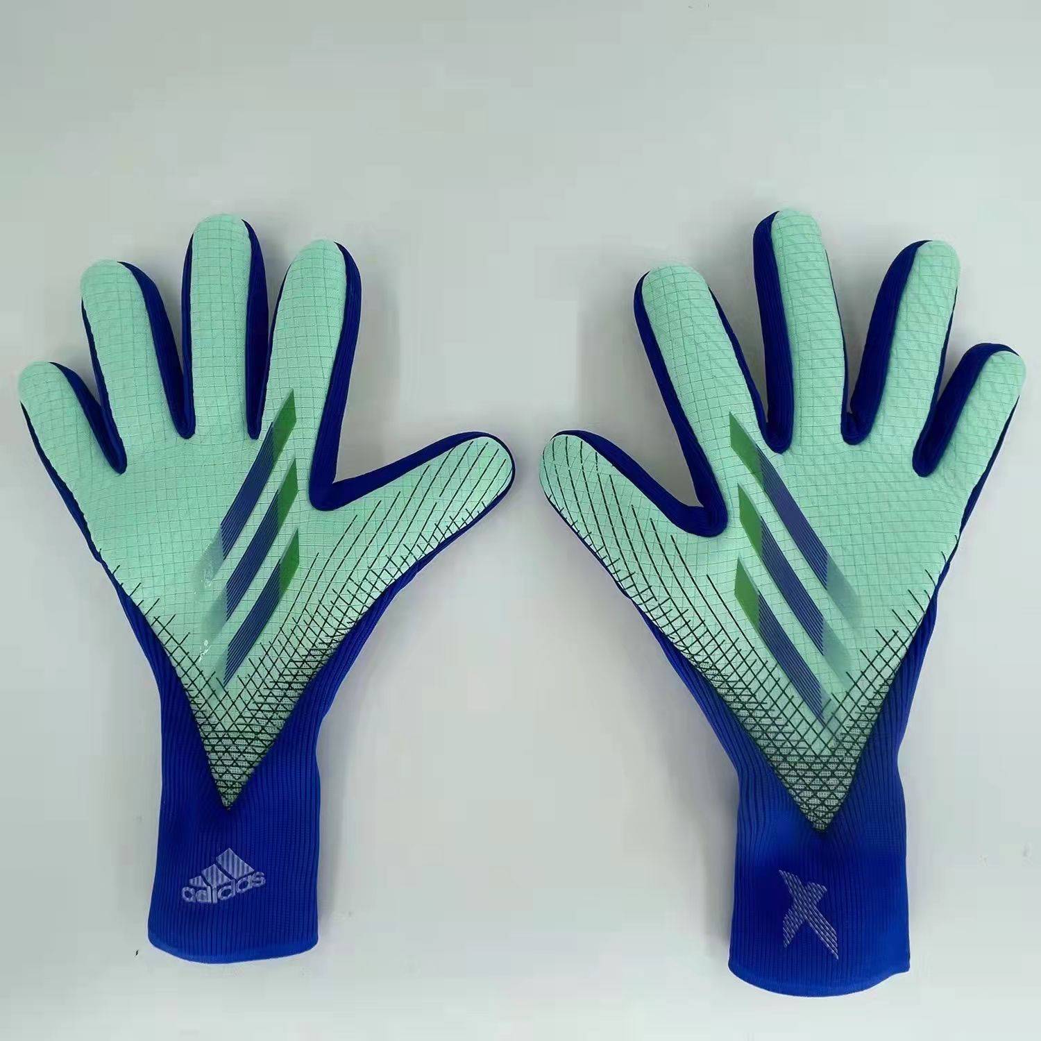 New goalkeeper football glove competition training wear -resistant men's professional ultra -stick goalkeeper goalkeeper equipment