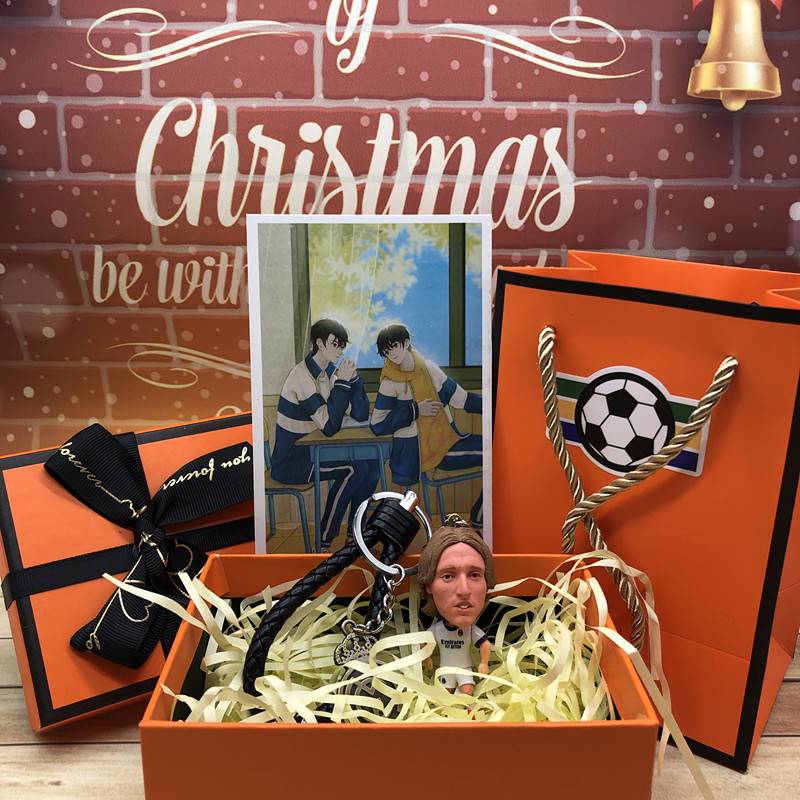Modrich hanging gift box