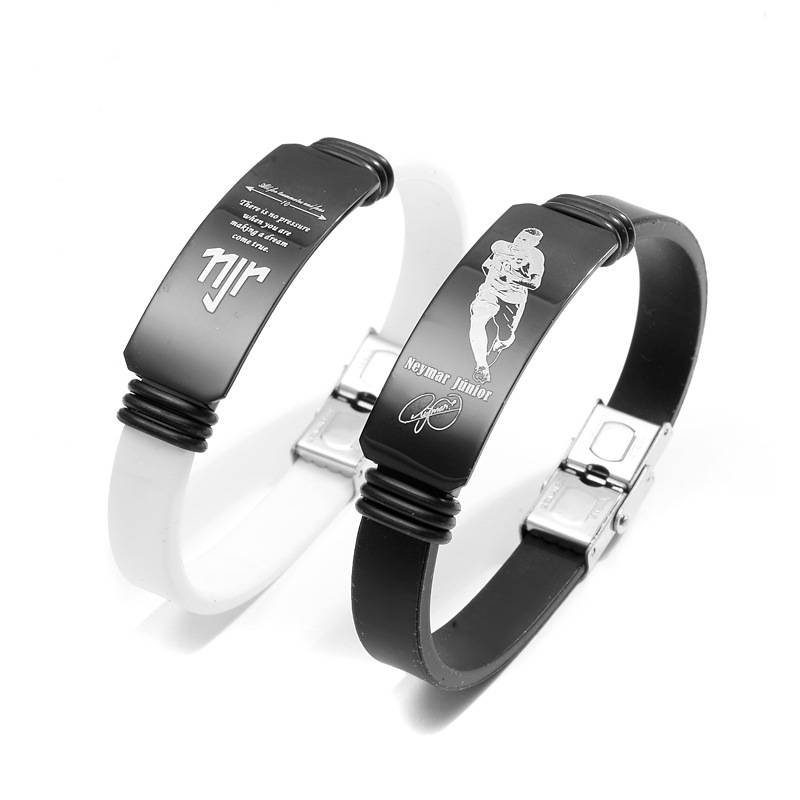 Football C Ronalberg Marcelon Souvenir Southern Mbappe adjustable bracelet 2 -piece dazzling black iron box