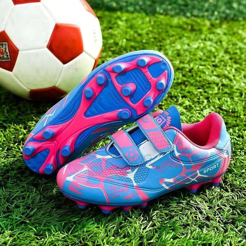 Football shoes broken nail genuine children and male 6 to 12 -year -old male adult special summer breathable assassin 15 long nail female Cristiano Ronaldo