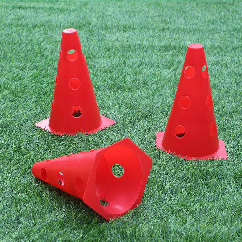 10 red 23 cm with holes