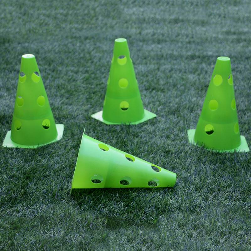 Green 10 23 cm with holes