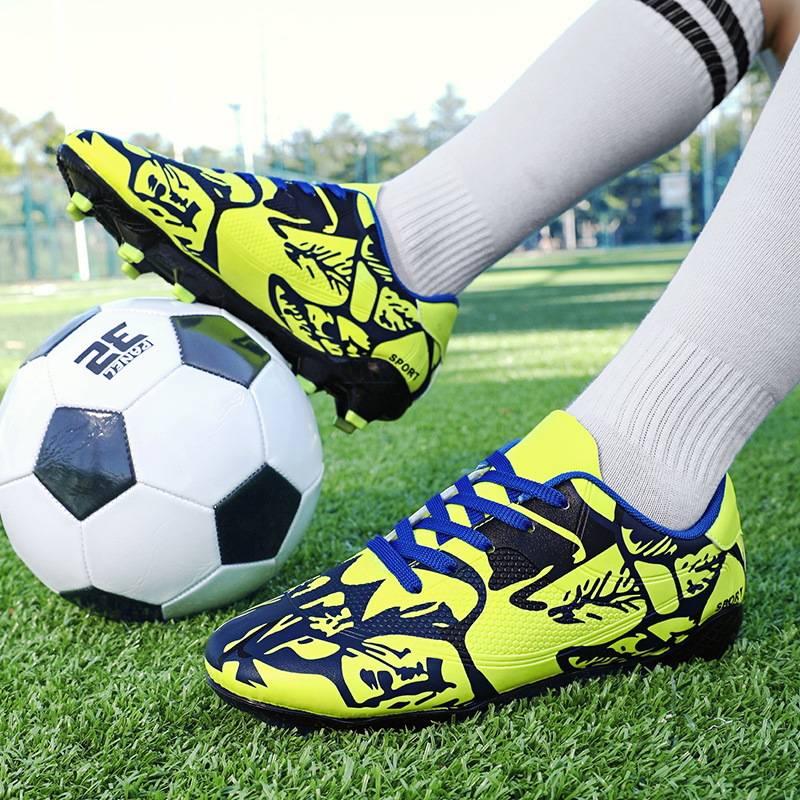 New professional training football shoes men's low -top leather nails football football shoes youth shoes large size indoor
