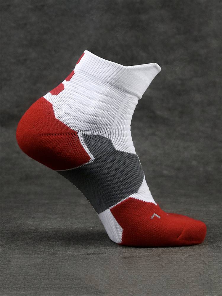 Short -cylinder football training socks resistance and thickened towel bottom, sweat, breathable, ankle sports men's running basketball socks