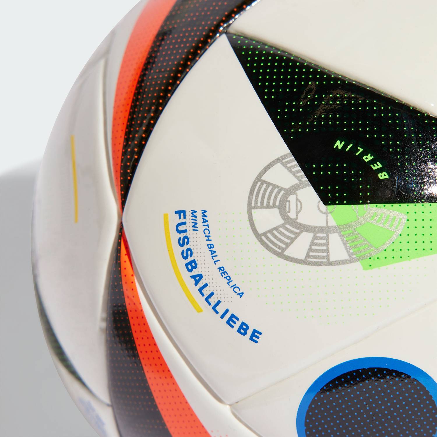 Adidas/Adidas Genuine 2024 German European Cup Mini Training Football In9378
