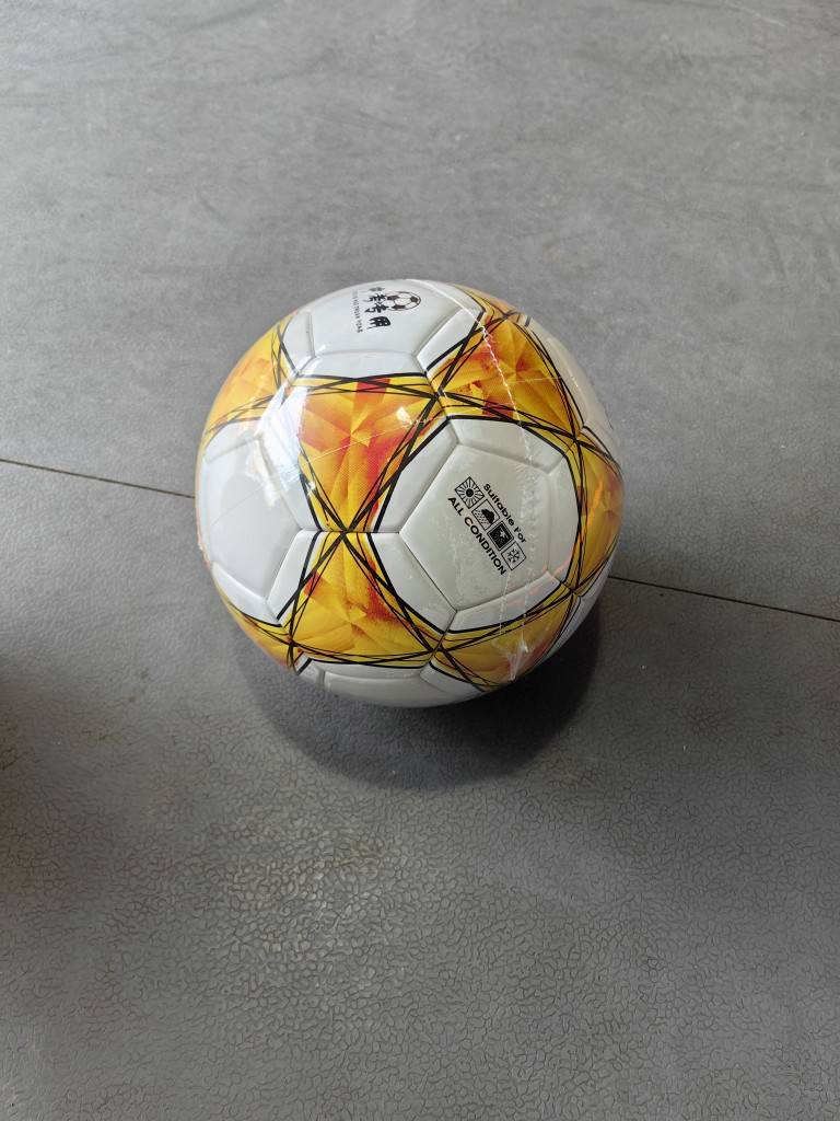 Soccer, mid-level training, games, Pupee five