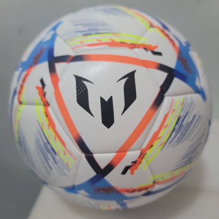Thermal adhesion genuine Messi genuine training uses No. 4 soft leather kick -resistant indoor and outdoor universal children student football
