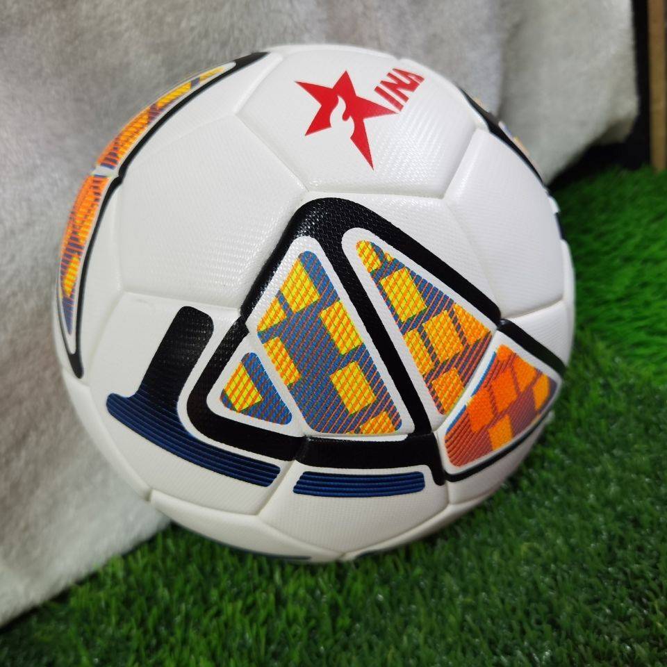 Yinlang Football No. 5 Paste Skin Football IN-8539 Football PU Material is suitable for 5-7 field machine sewing football batch