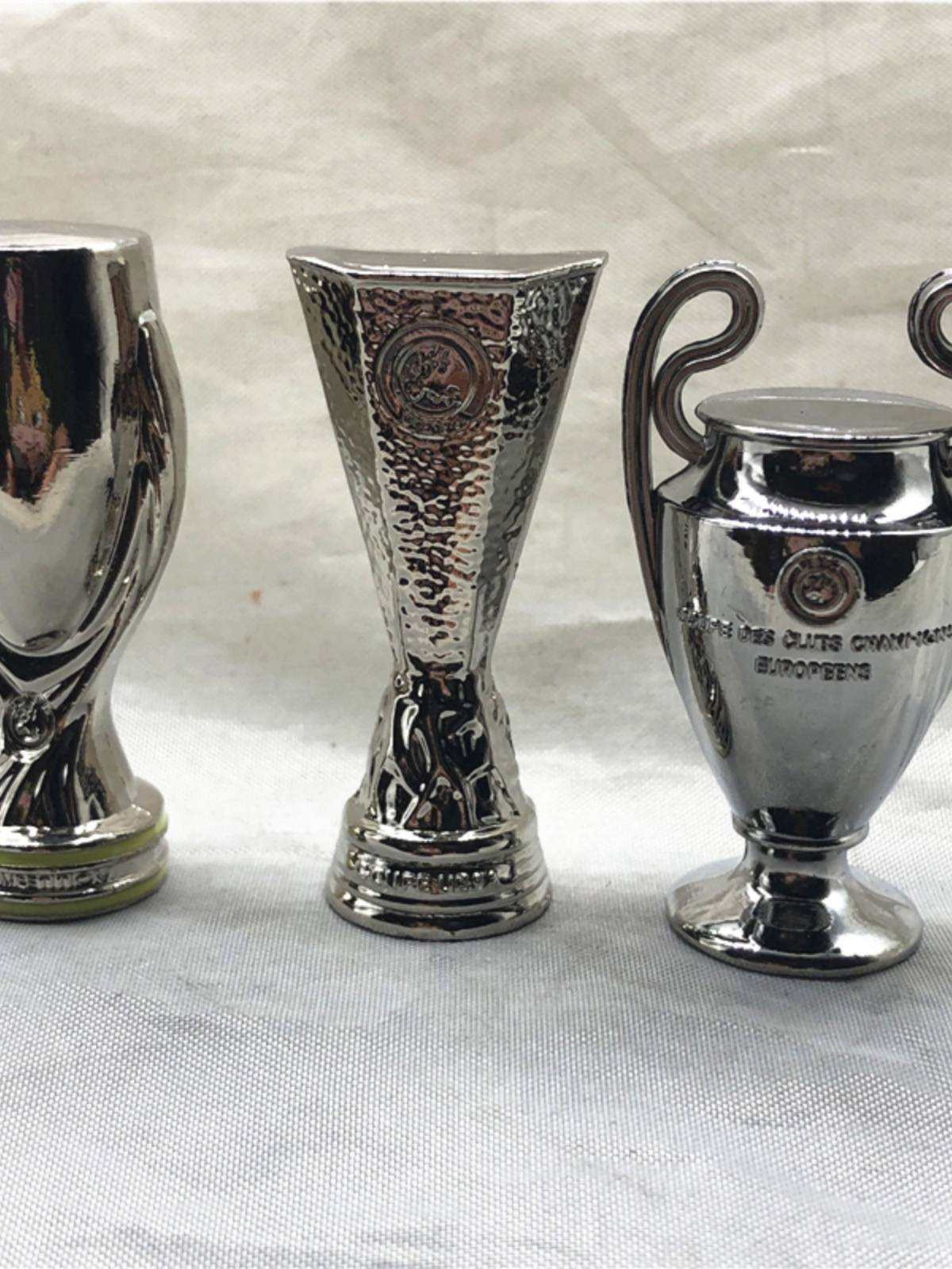 UEFA Champions League World Cup commemorative version of metal football trophy in Serie A Premier League event summer vacation high -quality gifts