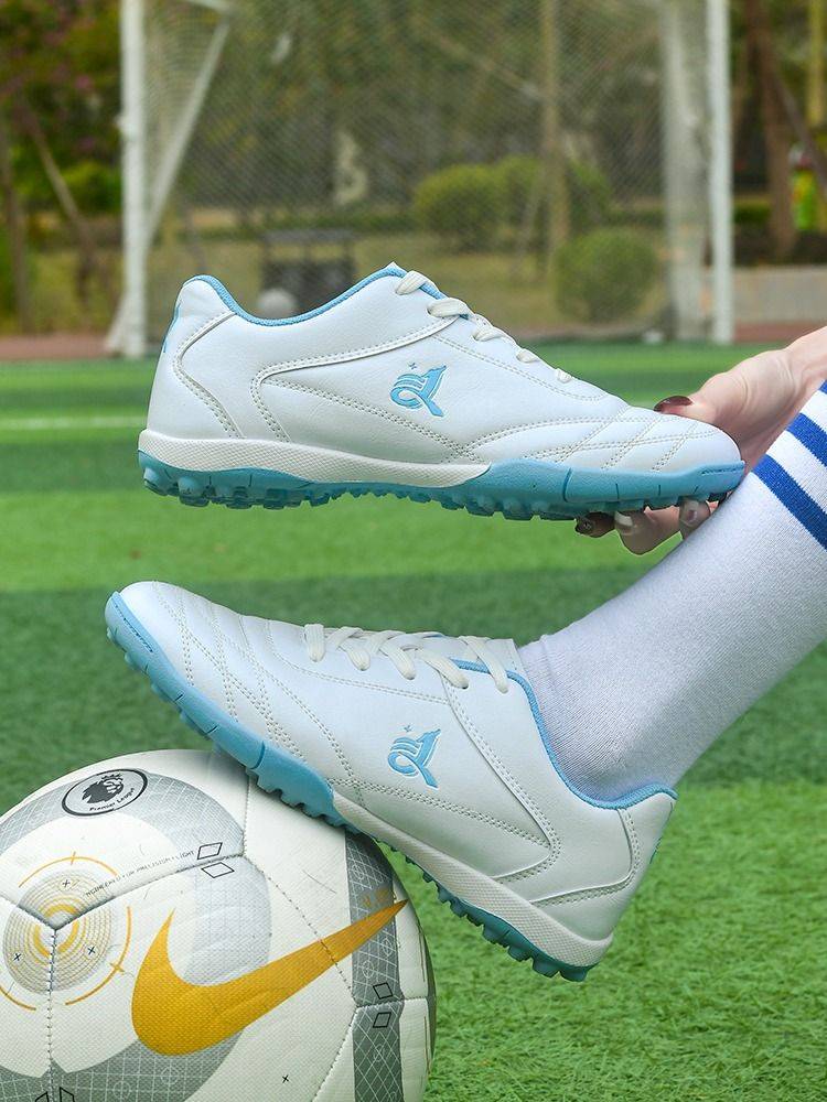 Children's football shoe broken nail TF men and women primary and secondary school students training shoes pink girls indoor anti -impact low gang
