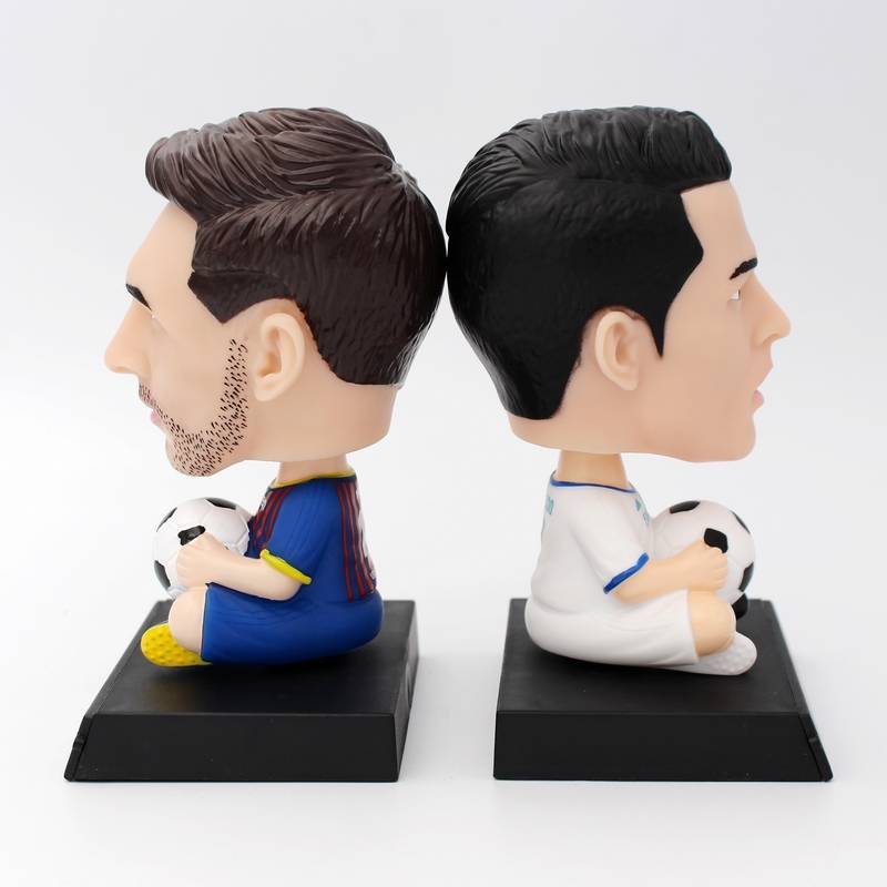 SOCCER FAN EUWEN CROBASA MESSINEMA'S CAR ROLLER-HEAD DOLL-UP GIFT