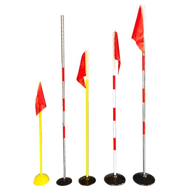 The high school entrance examination football training logo rod sniping training rod rod pile parking and reversing pile