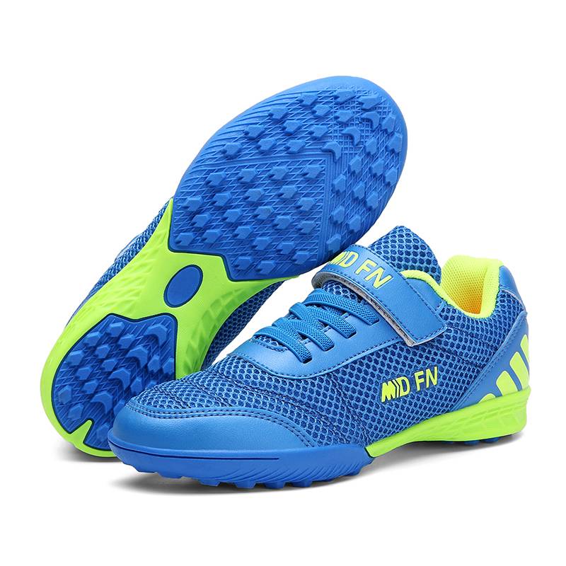 Genuine boys football shoes broken nails mesh surface breathable primary and secondary school children and children's training shoes non -slip leather surface short nail girl