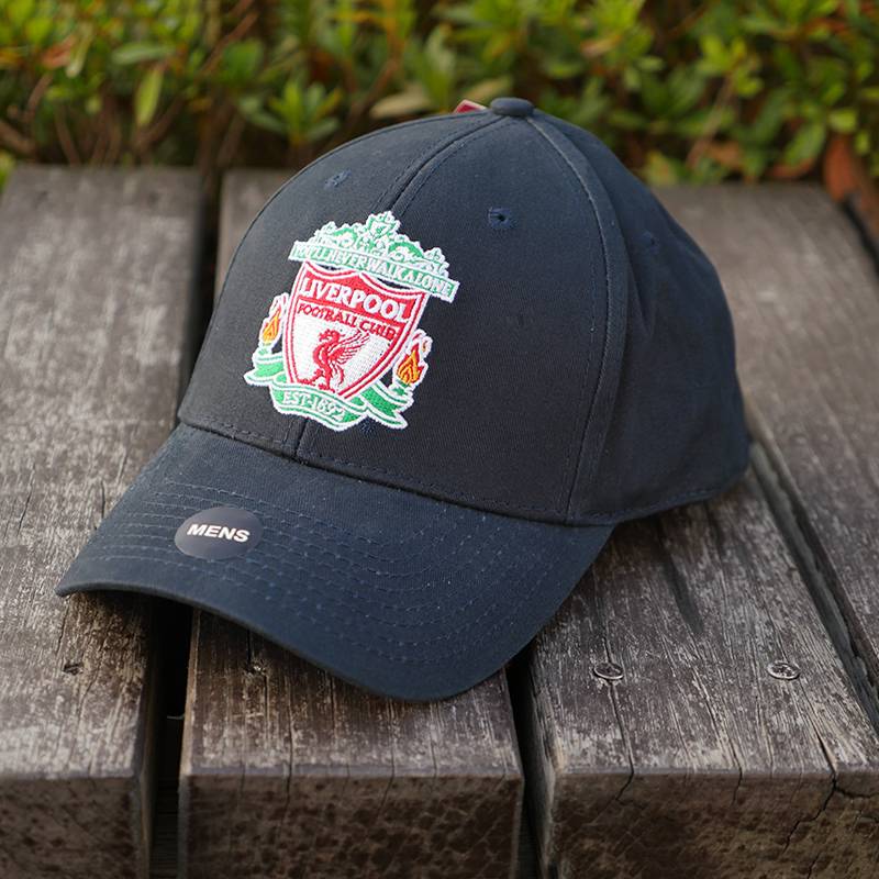 Liverpool official authentic football surrounding baseball hat Muck tongue hat