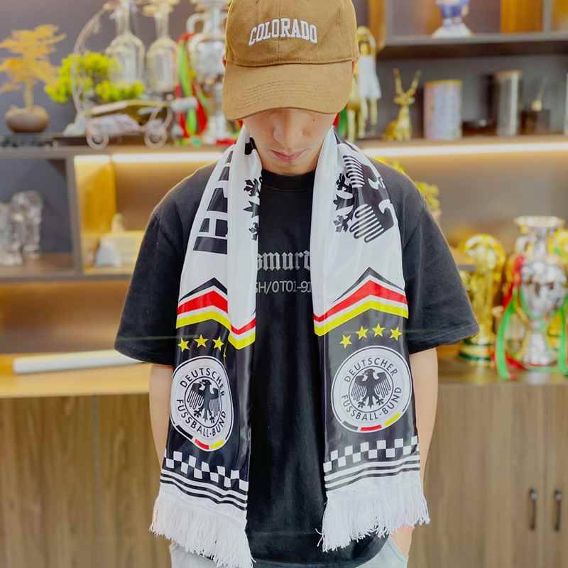 Scarf-03 Germany