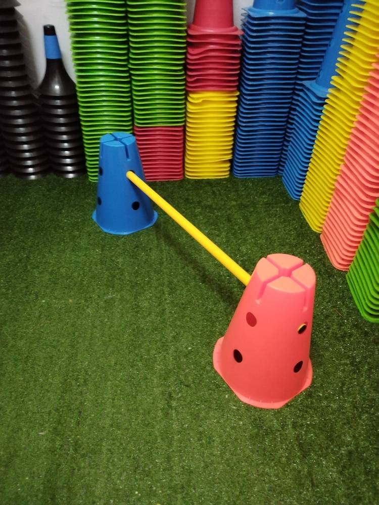Kindergarten multifunctional logo tubing trainer training family children's football Vientiane cone barrel physical training obstacles