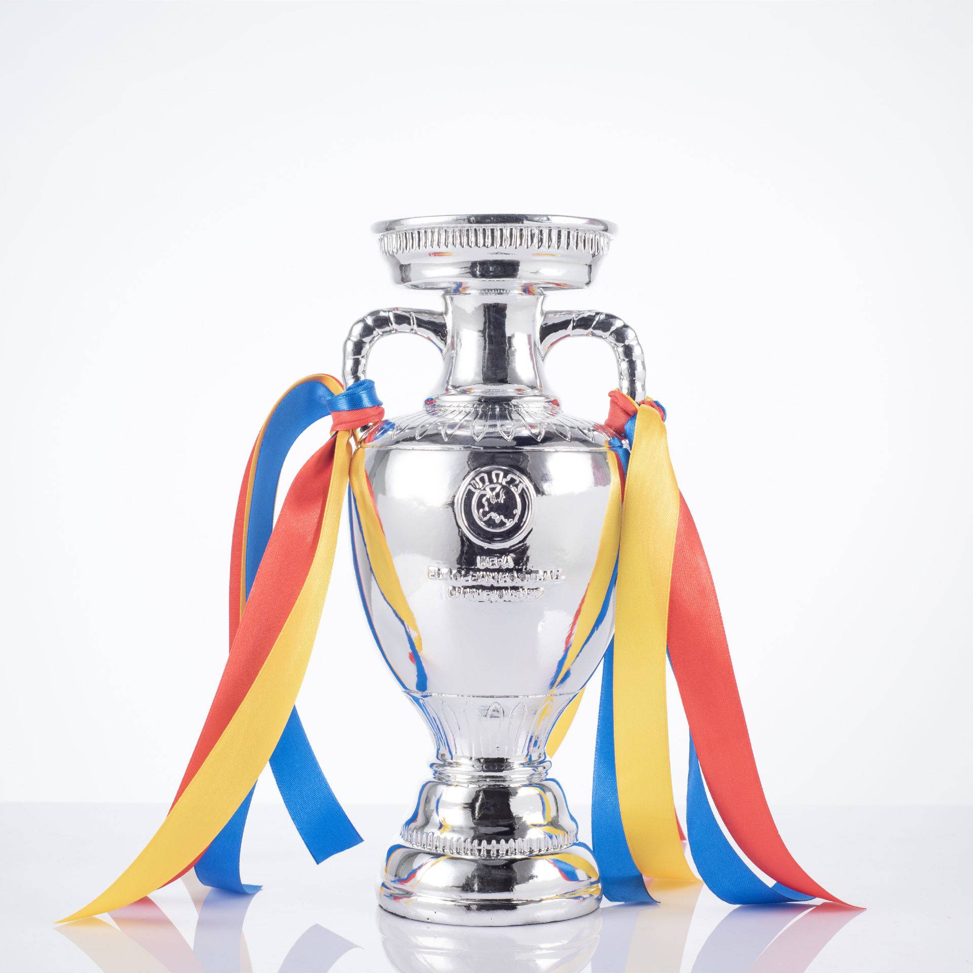European Cup 16 cm free ribbon