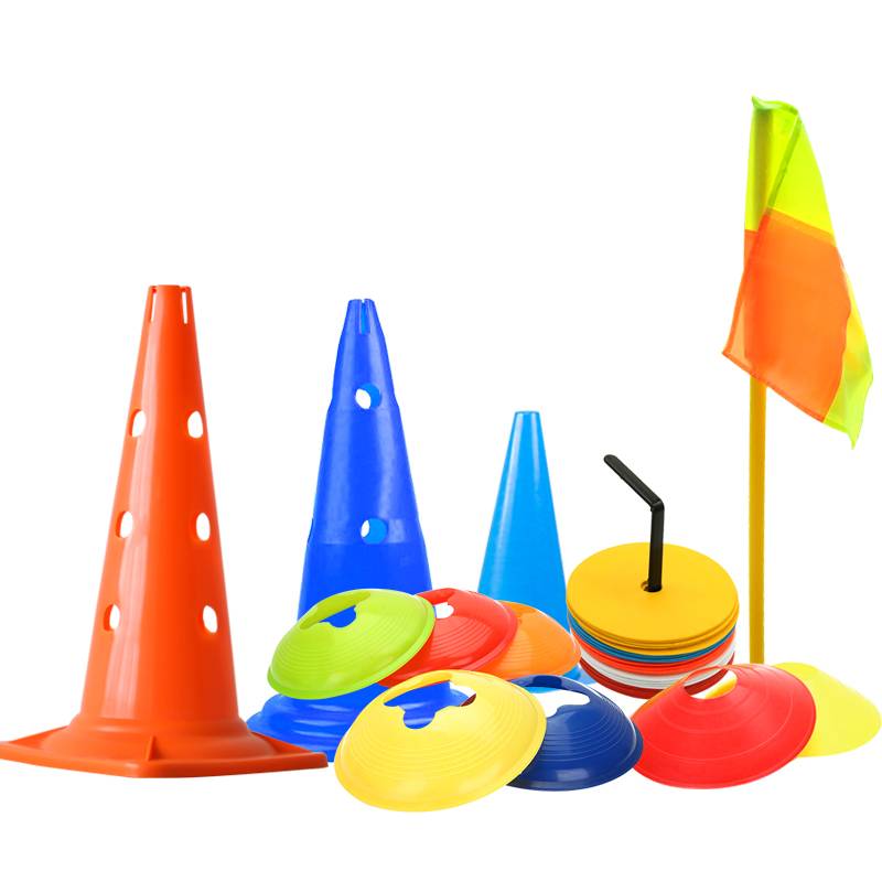 Soccer training discs to mark barrel-marked roadblocks to train a locator basketball kit