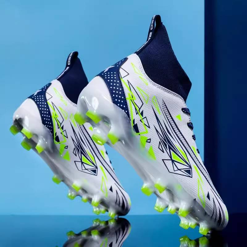 C Luo Assassin 15 Children's Professional Dipping Football Shoes Male Summer Primary School Boy TF Broken Sneakers Boys