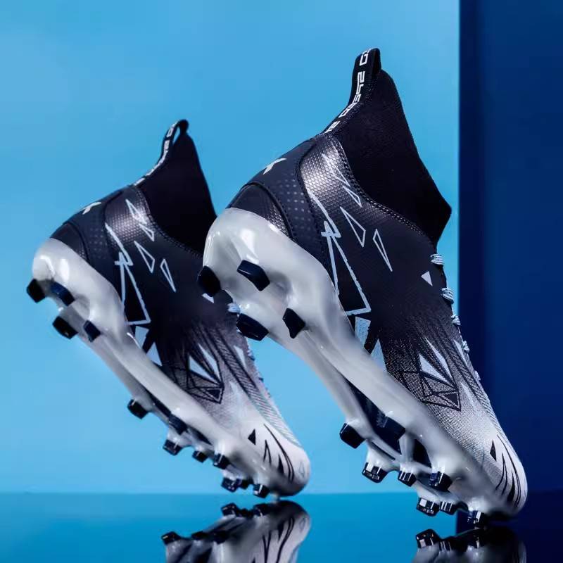 C Luo Assassin 15 Children's Professional Dipping Football Shoes Male Summer Primary School Boy TF Broken Sneakers Boys