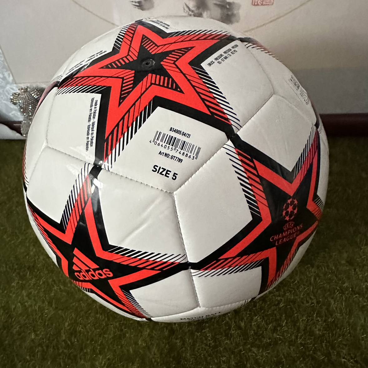 Adidas Adidas Youth Football 2022 New Adult Student Training Competition No. 5 Ball GT7789